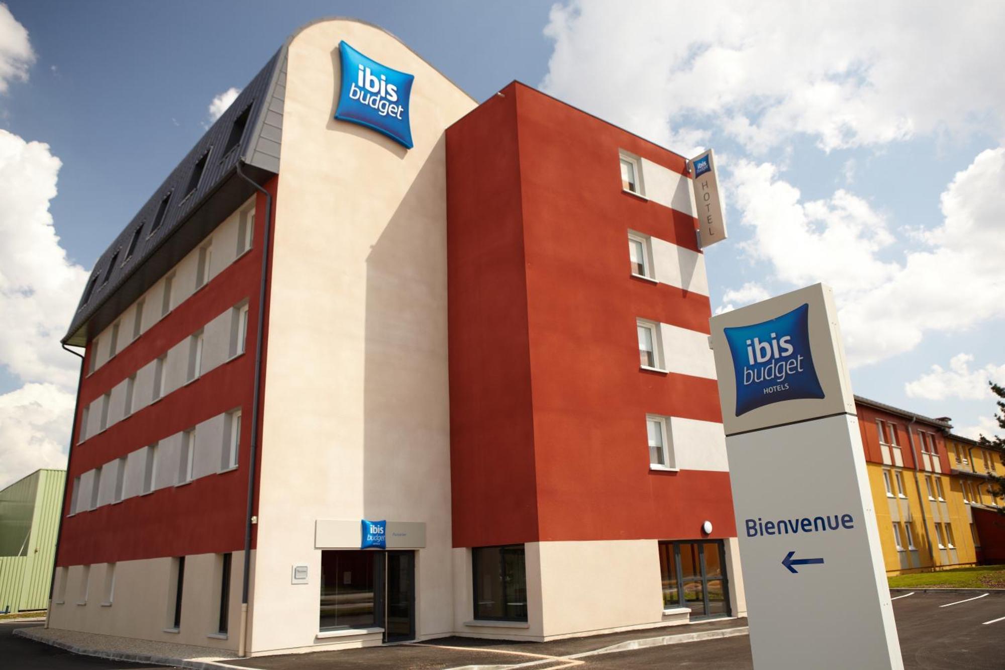 Ibis Budget Pontarlier Esterno foto