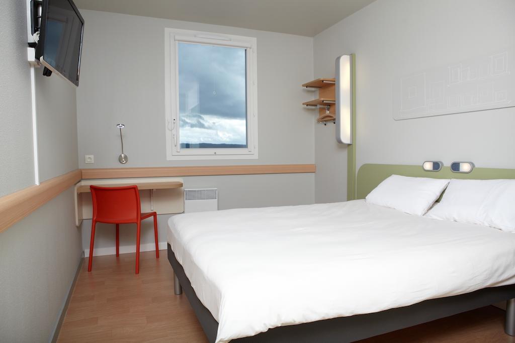 Ibis Budget Pontarlier Camera foto